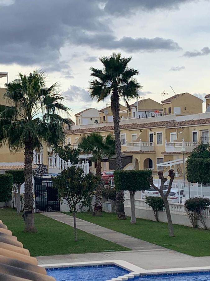 Adosado Tranquilo Con Piscina Y Vistas Al Mar Lägenhet Puerto Marino Exteriör bild
