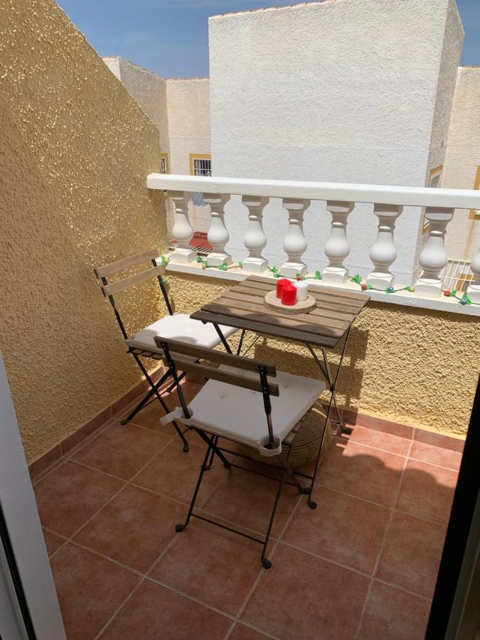 Adosado Tranquilo Con Piscina Y Vistas Al Mar Lägenhet Puerto Marino Exteriör bild